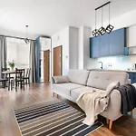Modern With Gym,terrace And Great Location Appartamento