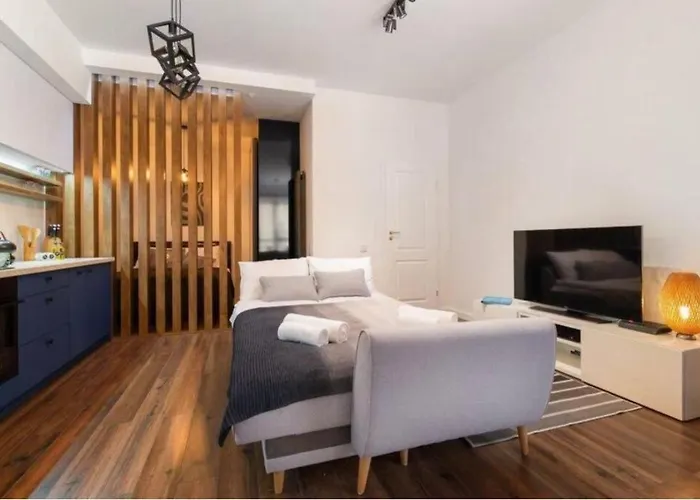 Modern With Gym,terrace And Great Location Lejlighed Warszawa