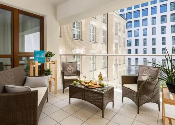 Lejlighed Modern With Gym,terrace And Great Location Warszawa