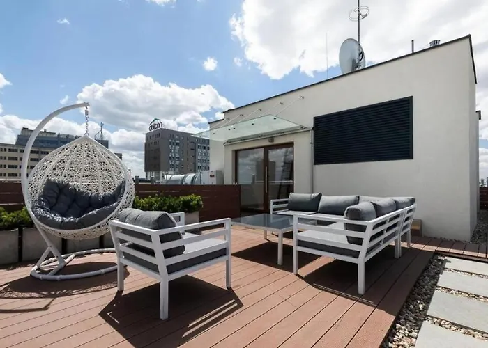 Modern With Gym,terrace And Great Location Warszawa